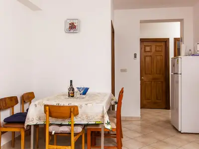 Ferienwohnung für 4 Personen (55 m²) in Lokva Rogoznica 5/10