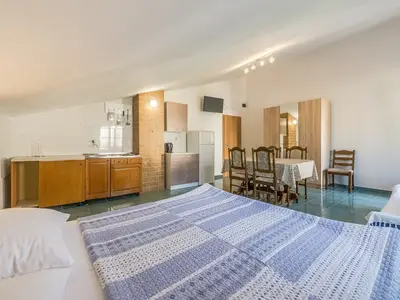 Ferienwohnung für 4 Personen (51 m²) in Lokva Rogoznica 10/10