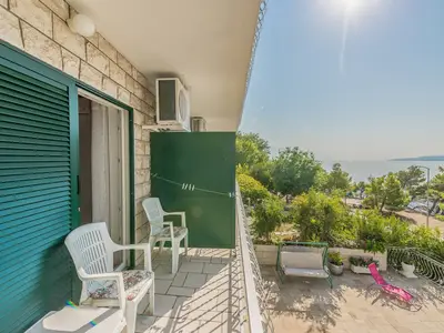 Ferienwohnung für 3 Personen (29 m²) in Lokva Rogoznica 2/10