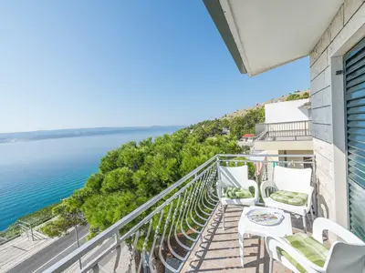 Ferienwohnung für 4 Personen (43 m²) in Lokva Rogoznica 3/10