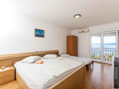 Ferienwohnung für 4 Personen (55 m²) in Lokva Rogoznica 8/10