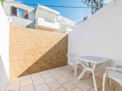 Ferienwohnung für 4 Personen (51 m²) in Lokva Rogoznica 3/10