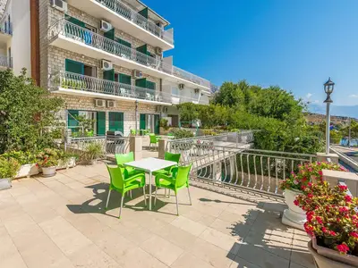 Ferienwohnung für 3 Personen (52 m²) in Lokva Rogoznica 2/10