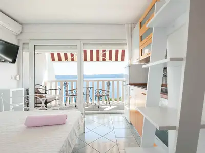 Ferienwohnung für 2 Personen (28 m²) in Lokva Rogoznica 6/10
