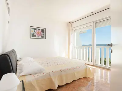 Ferienwohnung für 4 Personen (80 m²) in Lokva Rogoznica 4/10