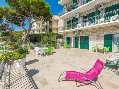 Ferienwohnung für 3 Personen (28 m²) in Lokva Rogoznica 4/10