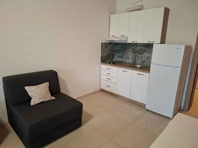 Ferienwohnung für 3 Personen (29 m²) in Lokva Rogoznica 8/10