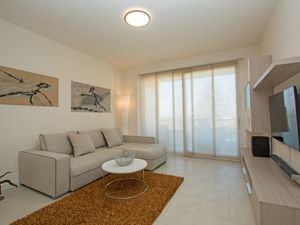 23327269-Ferienwohnung-6-Lonato-300x225-3