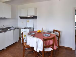 24043668-Ferienwohnung-2-Longobardi-300x225-1