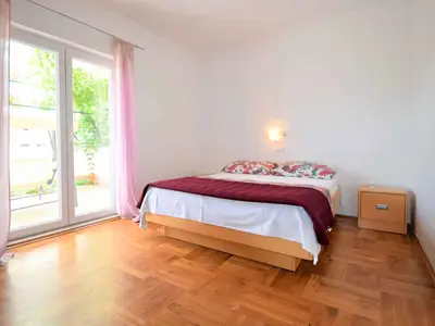 Ferienwohnung für 8 Personen (90 m²) in Lopar 7/10