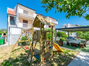 Ferienwohnung für 5 Personen (90 m²) in Lopar