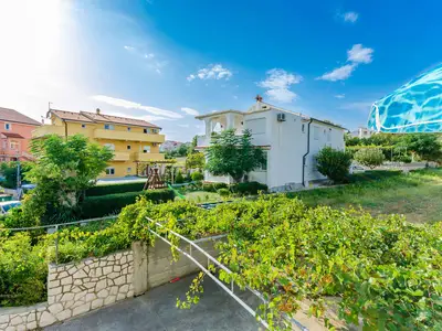 Ferienwohnung für 8 Personen (120 m²) in Lopar 6/10