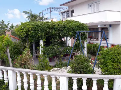 Ferienwohnung für 9 Personen (80 m²) in Lopar 3/10