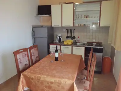 Ferienwohnung für 4 Personen (35 m²) in Lopar 6/9