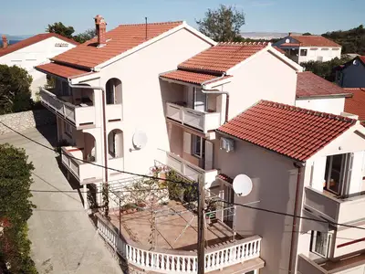 Ferienwohnung für 4 Personen (45 m²) in Lopar 10/10