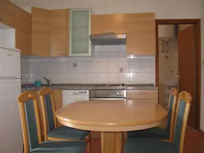 Ferienwohnung für 4 Personen (44 m²) in Lopar 2/10