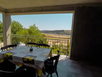 Ferienwohnung für 6 Personen (58 m²) in Lopar 2/10