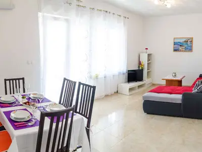 Ferienwohnung für 6 Personen (58 m²) in Lopar 10/10