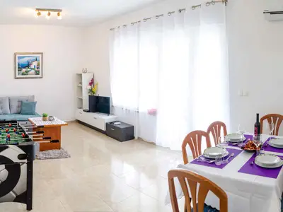 Ferienwohnung für 6 Personen (58 m²) in Lopar 7/10