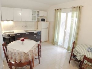 Ferienwohnung mit Schlafzimmer (45 m²) in Lopar