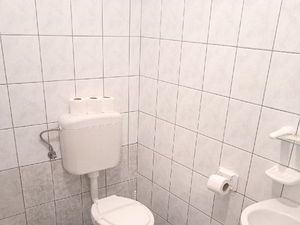 21748853-Ferienwohnung-0-Lopar-300x225-3