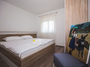 Ferienwohnung mit Schlafzimmer (130 m&sup2;) in Lopar