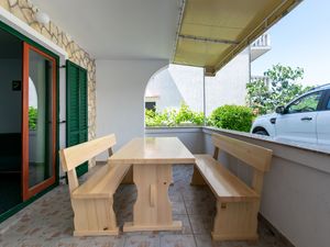 Ferienwohnung für 6 Personen (75 m²) in Lopar