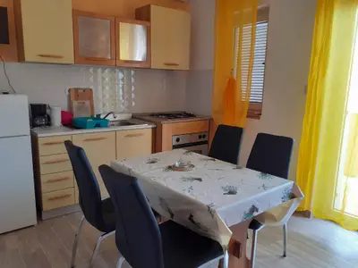 Ferienwohnung für 4 Personen (35 m²) in Lopar 7/10