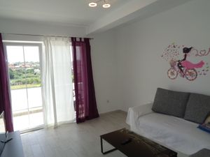 21997463-Ferienwohnung-3-Lopar-300x225-3