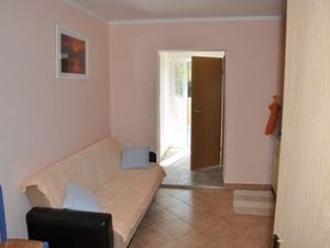 22020087-Ferienwohnung-6-Lopar-300x225-1