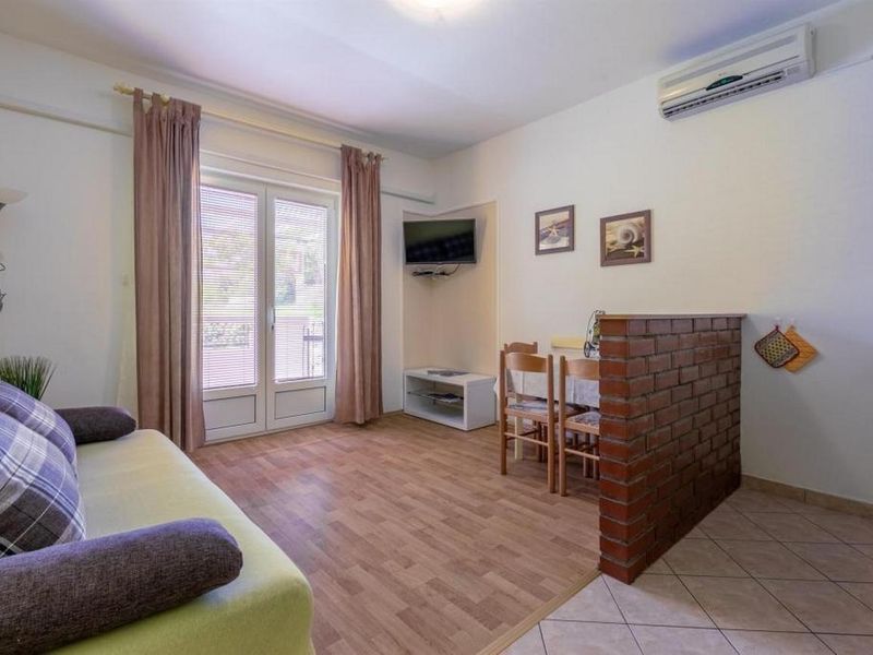 22669879-Ferienwohnung-4-Lopar-800x600-1