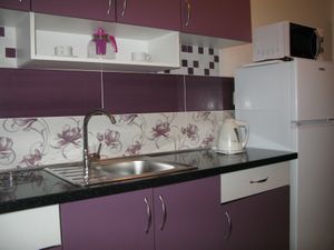 23030925-Ferienwohnung-2-Lopar-300x225-4