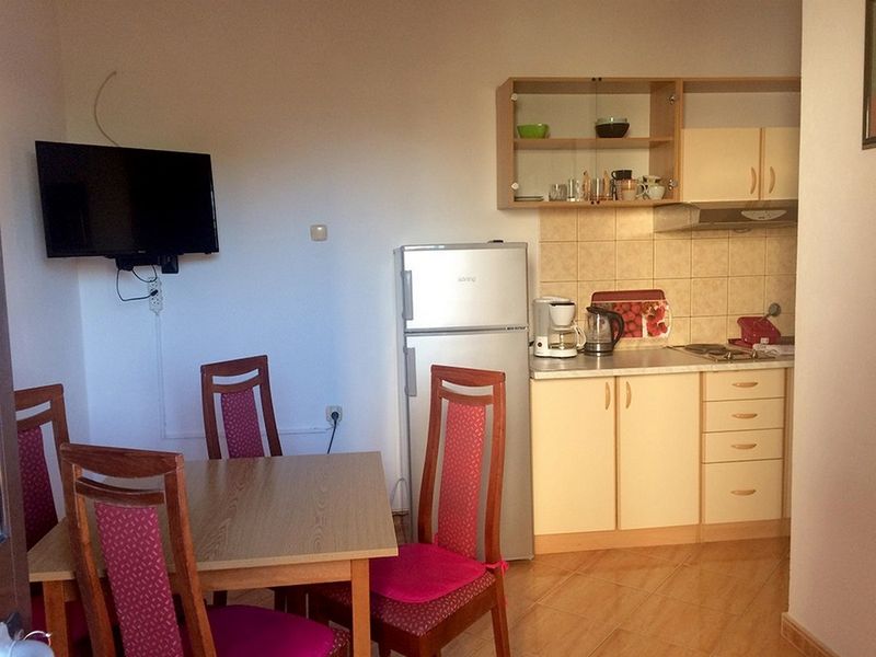 23916980-Ferienwohnung-4-Lopar-800x600-1