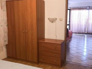 23916982-Ferienwohnung-3-Lopar-300x225-5