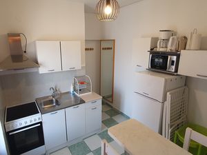 23924604-Ferienwohnung-3-Lopar-300x225-1