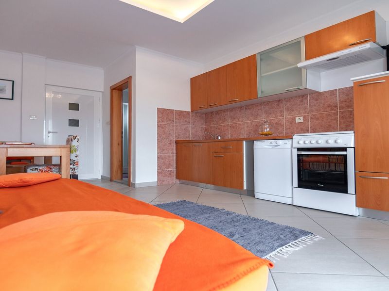 23996397-Ferienwohnung-2-Lopar-800x600-2