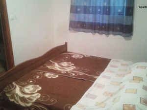 23932096-Ferienwohnung-4-Lopar-300x225-4