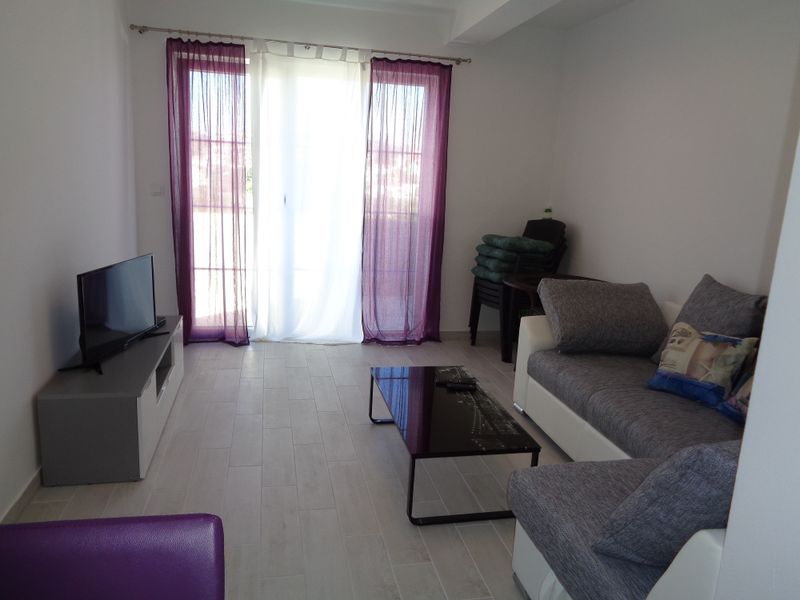 23932691-Ferienwohnung-3-Lopar-800x600-1