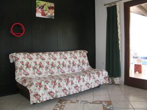 23932979-Ferienwohnung-4-Lopar-300x225-2