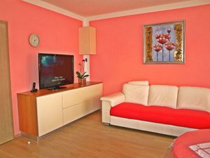 23964610-Ferienwohnung-9-Lopar-300x225-2