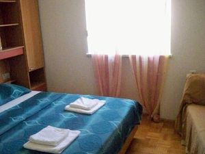 Ferienwohnung mit Schlafzimmer (60 m²) in Lopar