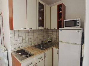 19285048-Ferienwohnung-0-Lopar-300x225-5