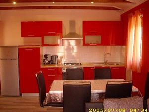 19285873-Ferienwohnung-0-Lopar-300x225-2