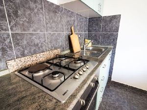 19398772-Ferienwohnung-6-Lopar-300x225-5