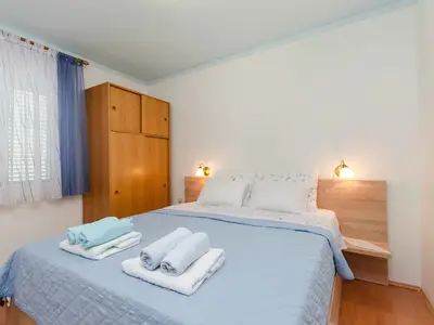 Ferienwohnung für 2 Personen (35 m²) in Lopar 10/10