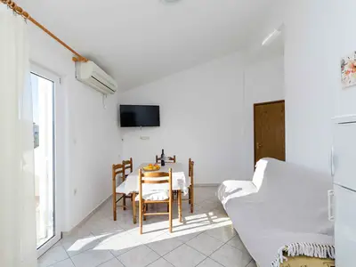 Ferienwohnung für 5 Personen (58 m²) in Lopar 10/10