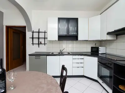 Ferienwohnung für 3 Personen (60 m²) in Lopar 6/10