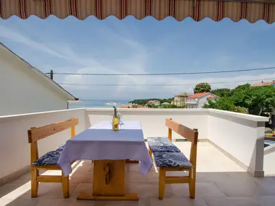 Ferienwohnung für 3 Personen (60 m²) in Lopar 8/10