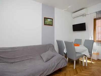Ferienwohnung für 4 Personen (45 m²) in Lopar 5/10