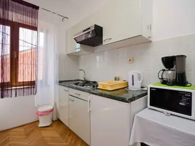 Ferienwohnung für 4 Personen (45 m²) in Lopar 9/10